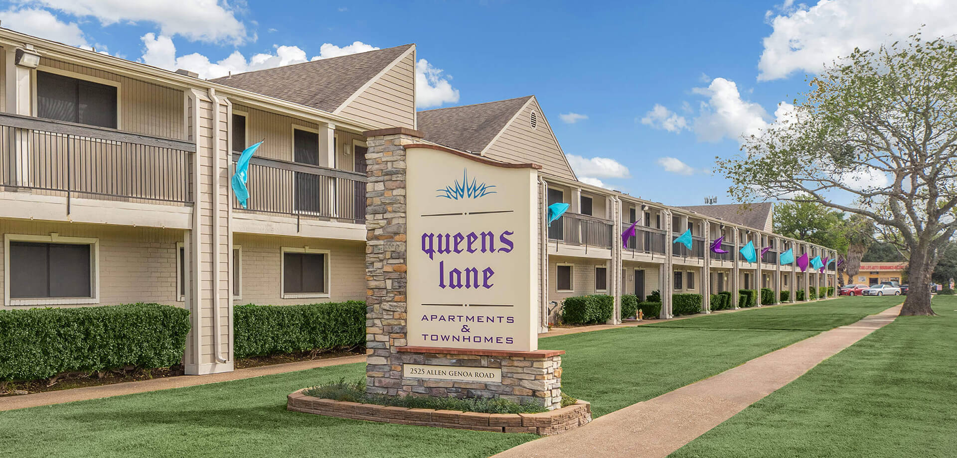 Queens Lane Apartments in Pasadena, TX